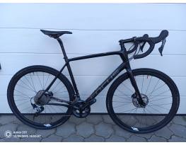 Focus Paralane "L"-es új állapotú eladó! 