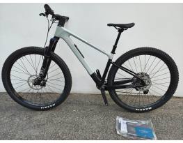 Focus Raven 8.8 karbon Xc MTB kerékpár S