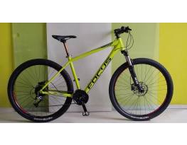 Focus Whistler 29", 48 cm, hidraul. tárcsafék, XT, menetkész