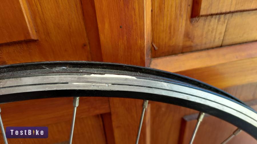 Foglalkozós Shimano Nexus 7 seb. agyváltós hátsó kerék
