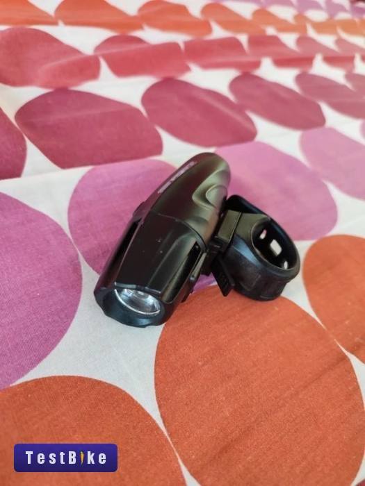 Force Bike Shark 500 lumen akkus első lámpa IPX vízálló