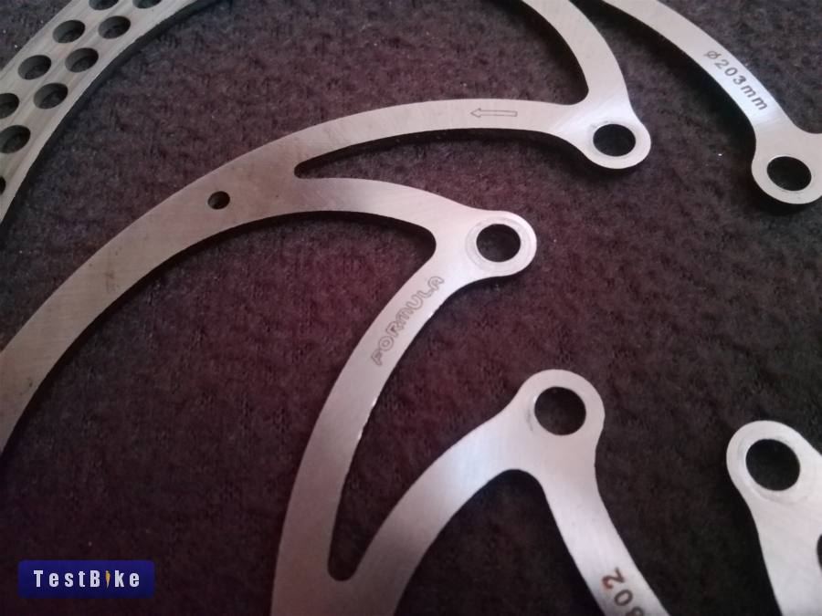 Formula 203 mm-es, 6 lyukas féktárcsa eladó