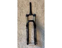 Fox 32 Evolution Series CTD 140/27,5” villa