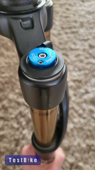 Fox 32 Factory Fit CTD Kashima teleszkóp eladó