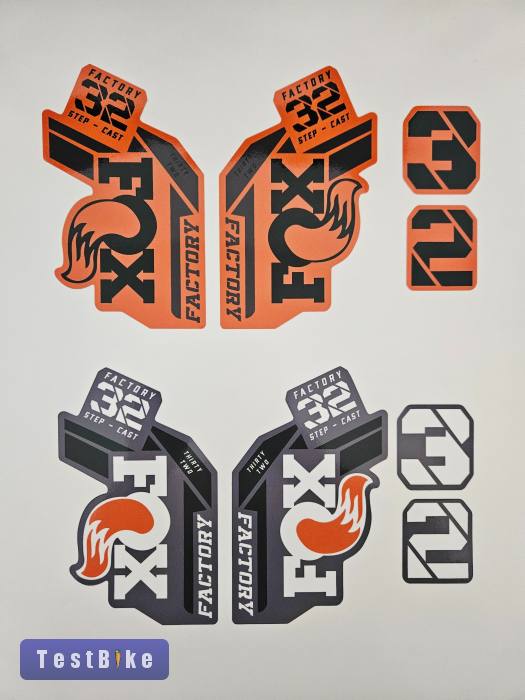 Fox 32 factory matricák