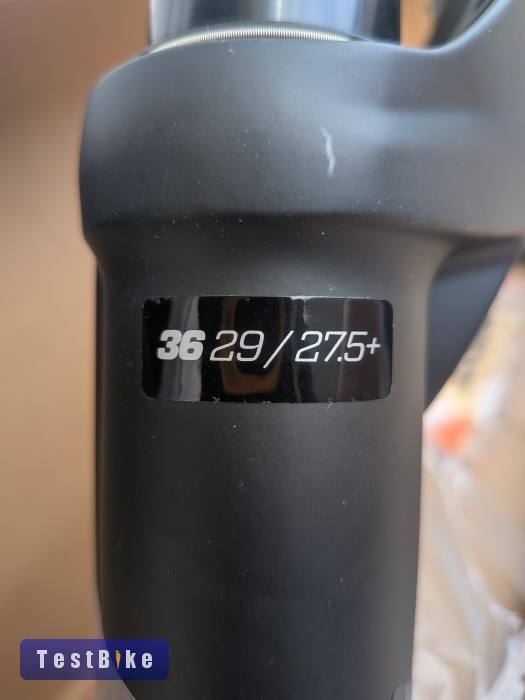 Új FOX 36 AWL 140 mm