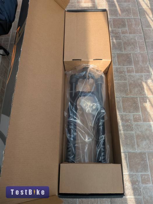 Új FOX 36 AWL 140 mm