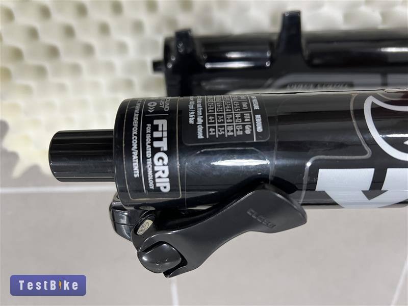 Fox 38 Float Performance Grip 3 pos 180 mm 27,5/27,5+