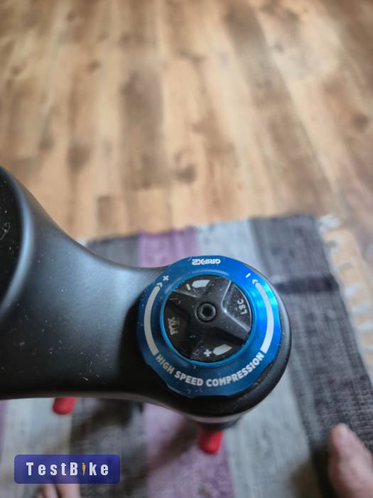 Fox 38 Performance Elite Grip X2