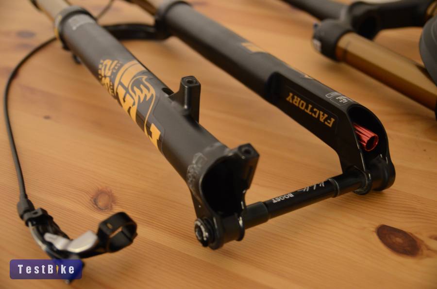 Fox SC 32 Factory Kashima