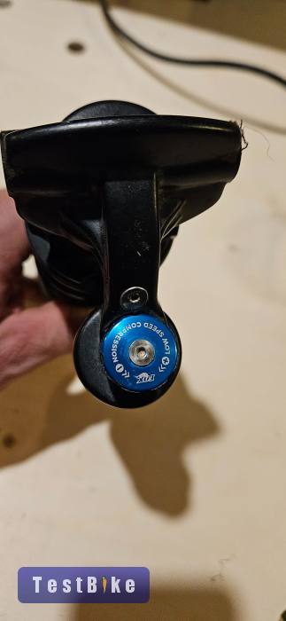 Fox Van RC hátsó rugóstag – 205×60 Trunnion – eredeti Fox ru