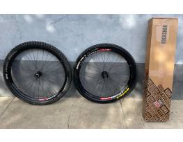 FR 560 +Sun Ringle SRC 148