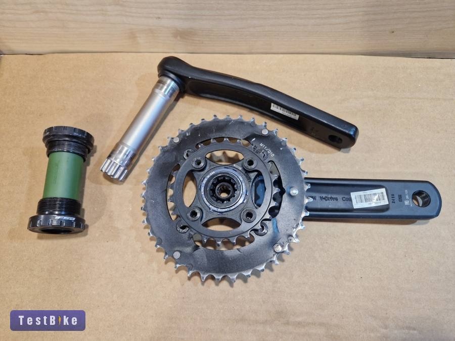 FSA Comet integrált tengelyes hajtómű és középcsapágy