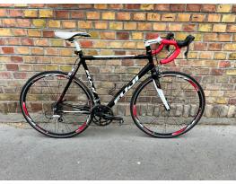 Fuji Roubaix 1.0 országúti kerékpár 58 cm (180-188 cm)