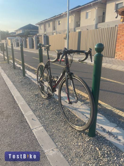 Fuji SL-A 1.1 országúti kerékpár