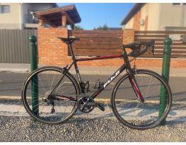 Fuji SL-A 1.1 országúti kerékpár