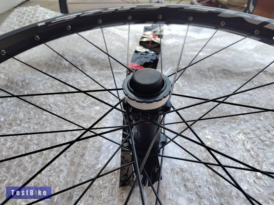 Fulcrum E-Fire 700 27,5" boost 35 mm még nem használt 