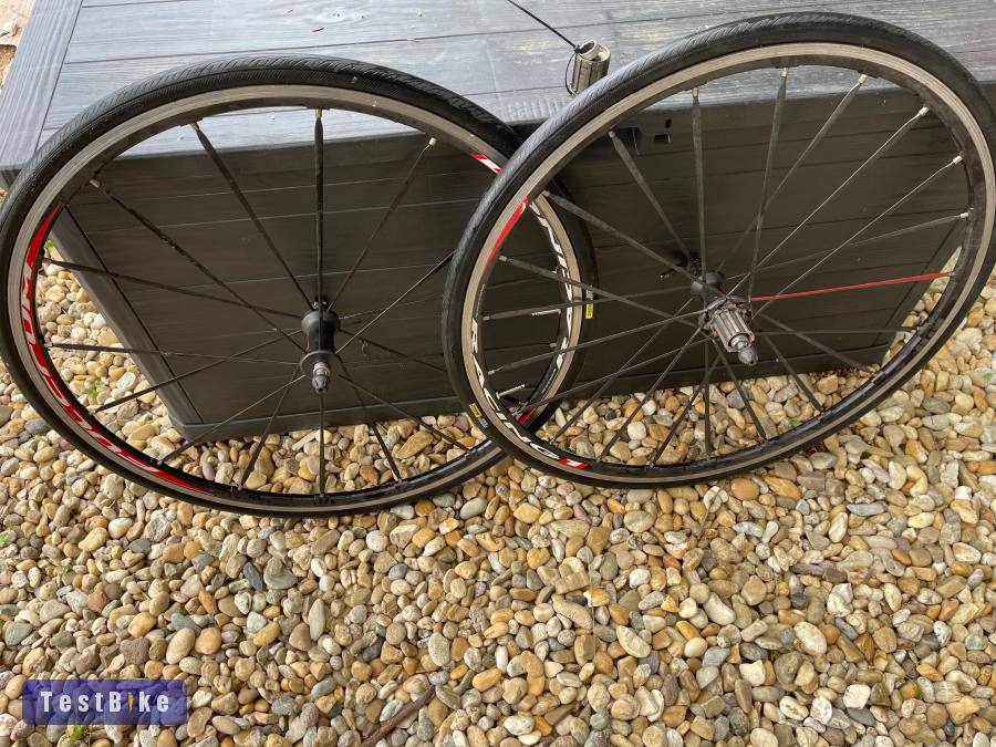 Fulcrum racing 1 kerékszett Campa vagy Shimano rotorral