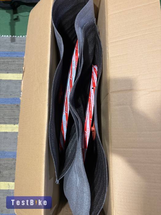 Fulcrum Racing 400 DB tárcsafékes országúti kerékszett