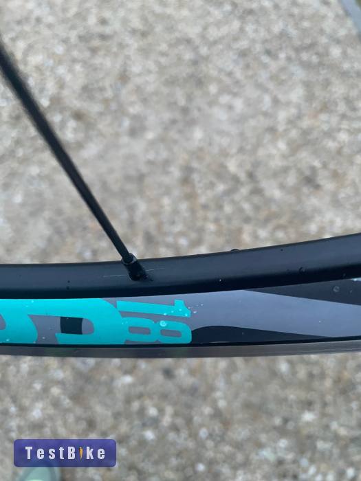 Fulcrum Racing 6 C18 országúti kerékszett (hátsó sérült)