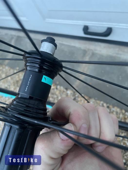 Fulcrum Racing 6 C18 országúti kerékszett (hátsó sérült)