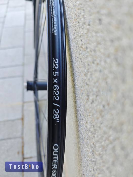 Fulcrum Racing országúti kerékszett, tárcsafékes, átütős, 1755gr