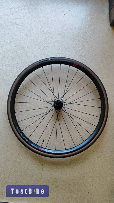 Fulcrum Rapid Red 900
