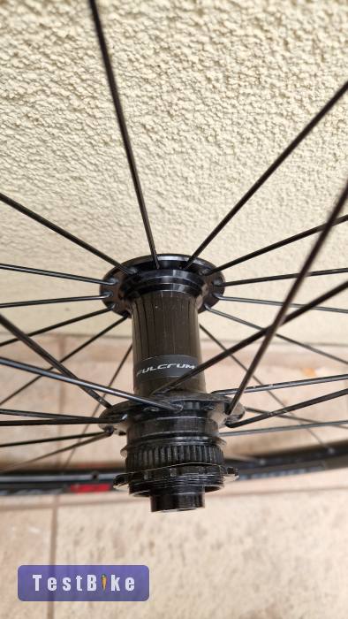 Fulcrum Rapid Red 900 DB gravel kerékszett, campa