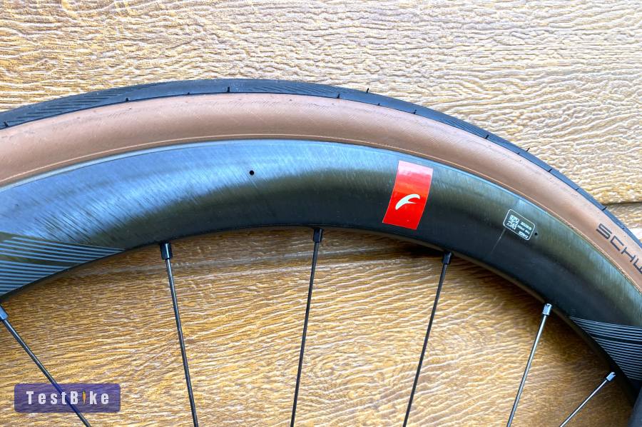 Fulcrum Wind 40 DB karbon, tárcsafékes kerékszett