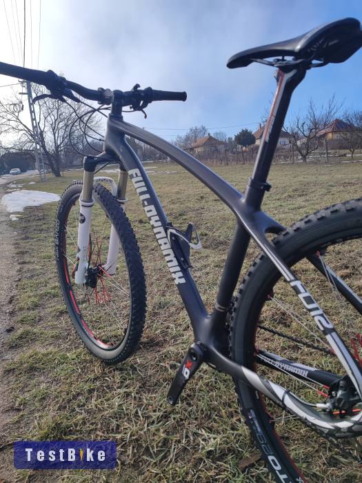 Full Dynamics 29er carbon MTB 