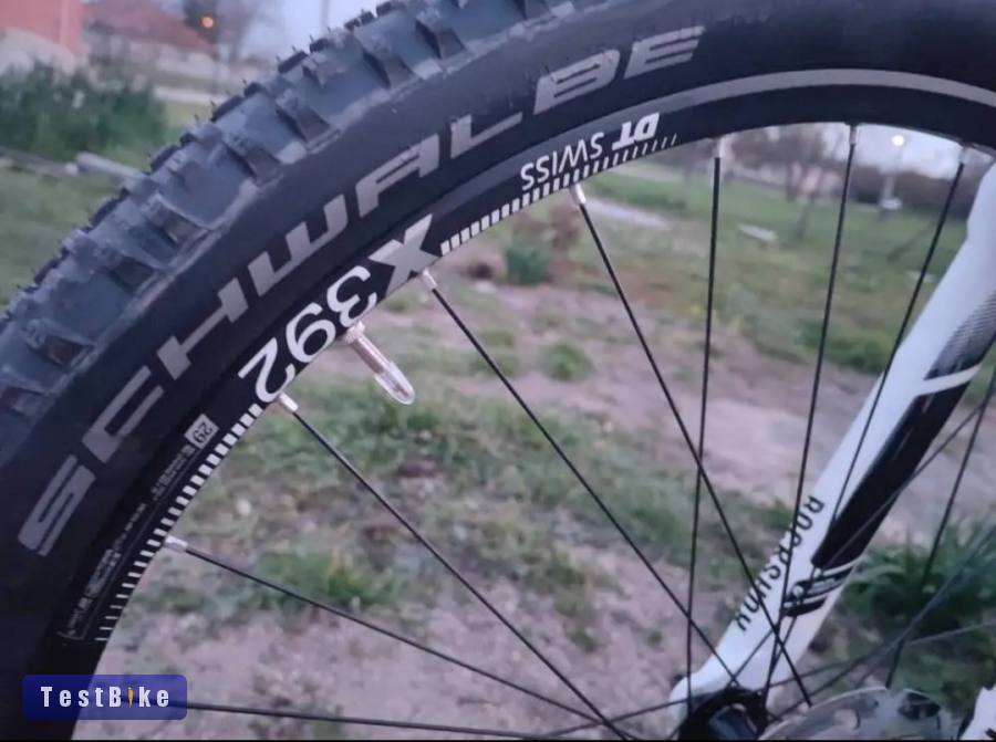 Full Dynamics FD12 29er carbon MTB