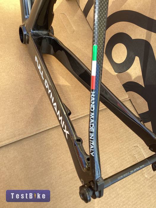 Full Dynamix, Gravel, Columbus Spirit, Carbon, Disc Fék