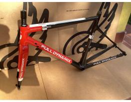 Full Dynamix, Gravel, Columbus Spirit, Carbon, Disc Fék