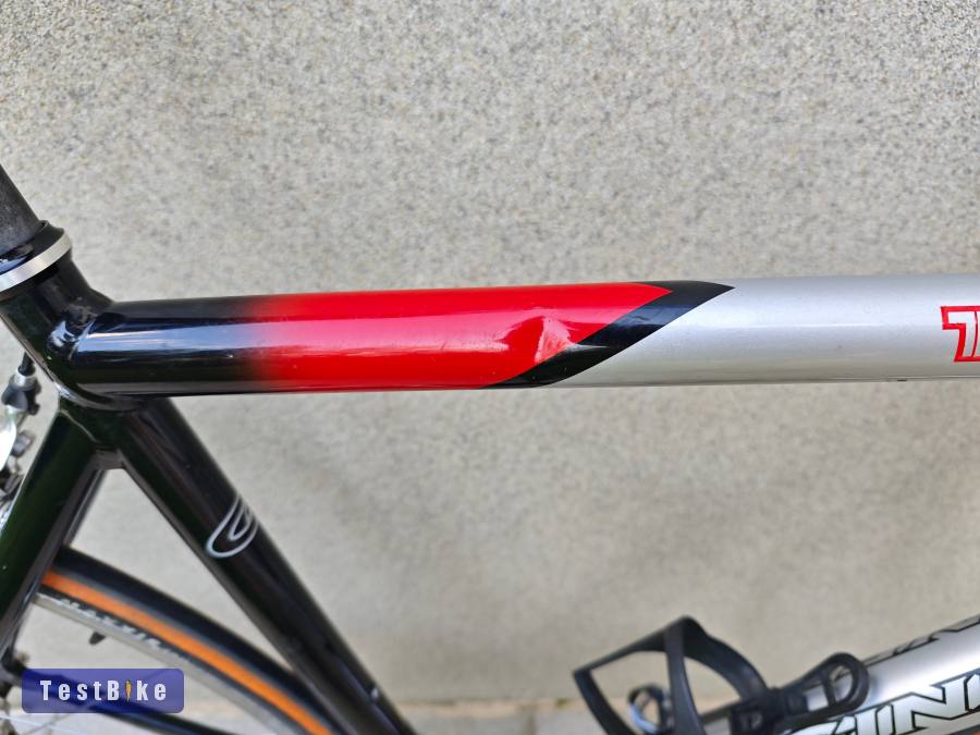 Full Shimano Ultegra 3x10, alu 56-os váz, Shimano kerekek