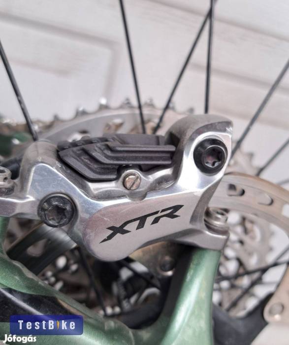 Fullos felszereltségű Scott Genius 29-er karbon MTB