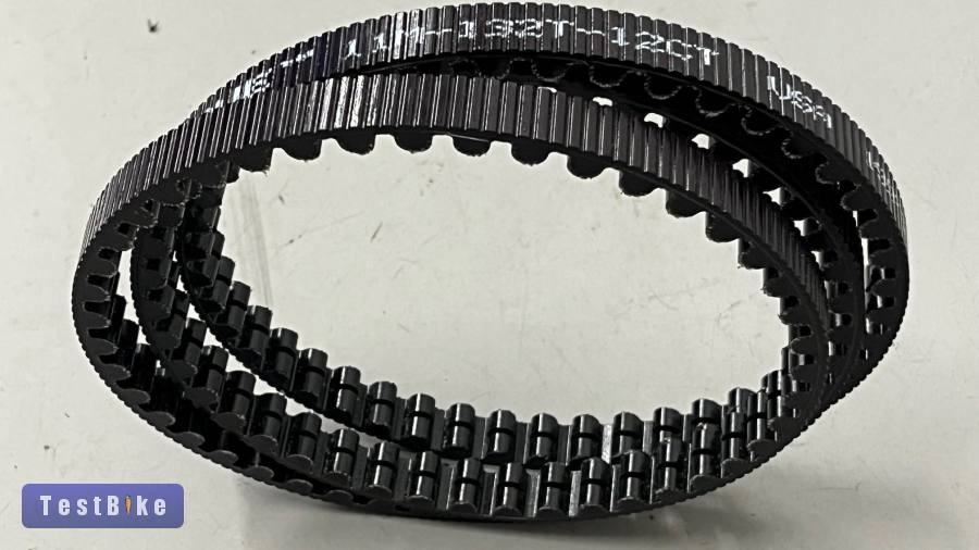 Gates Carbon Drive CDX CenterTrack szíj 132T teljesen új!
