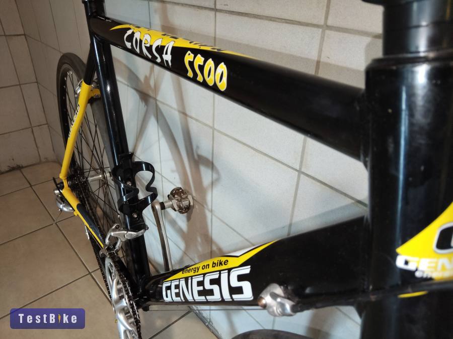 Genesis Corsa 