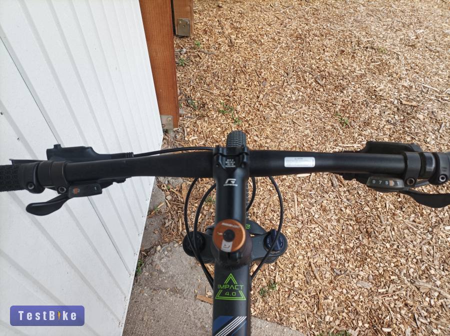 Genesis Impact 4.0 29er MTB | L/48 | 3x9 Shimano Alivio |