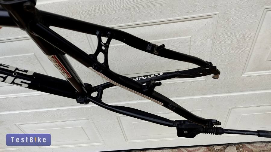 Osztrák Genesis Ruler Race alu mtb váz