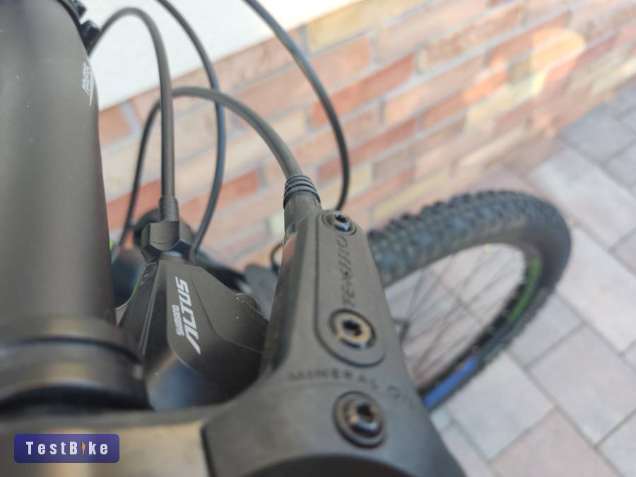 Genesis Solution 4.8 mtb kerékpár