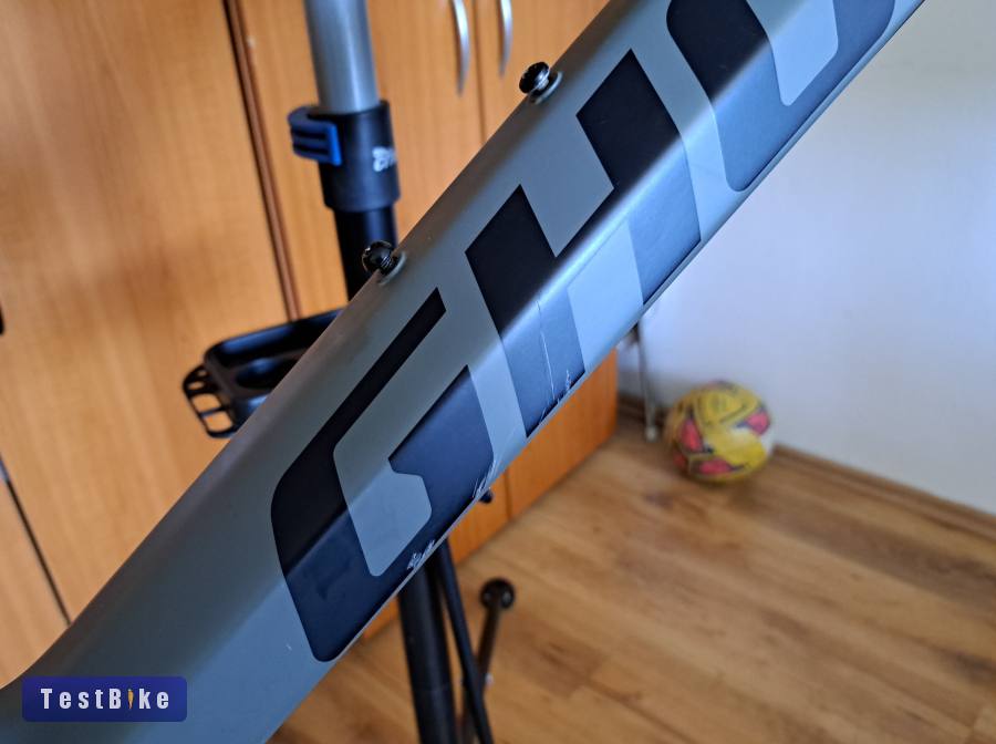 Ghost Lector SF LC mtb váz M-es kiegészítőkkel