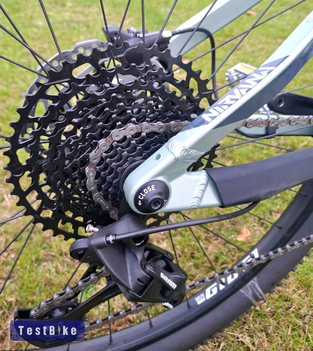 Ghost Nirvana Tour 29"