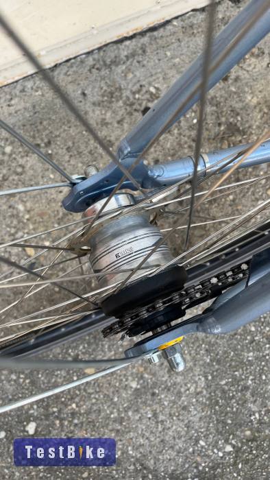 Giant aluvázas trekking bicaj Shimano Nexus 7 seb. agyváltós