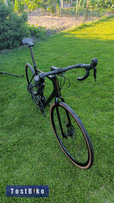 Giant Contend AR 1 (2022) – L méret – Shimano 105