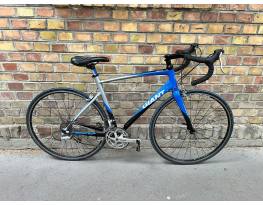 Giant Defy 3 országúti kerékpár 54 cm (172-183 cm)