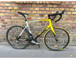 Giant Defy 3 országúti kerékpár 58 cm (185-195 cm)