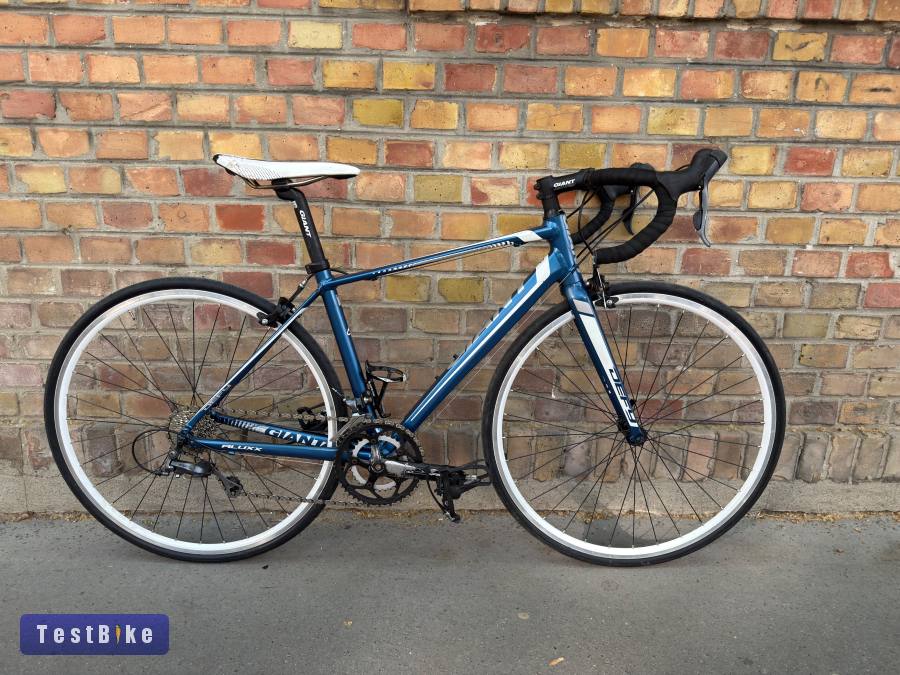 Giant Defy 4 országúti kerékpár 50 cm (163-175 cm)