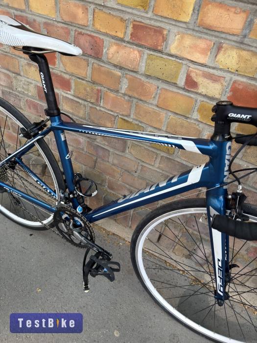 Giant Defy 4 országúti kerékpár 50 cm (163-175 cm)