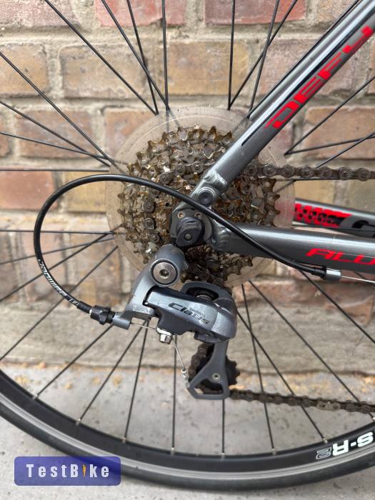 Giant Defy 5 országúti kerékpár 50 cm (163-175 cm)