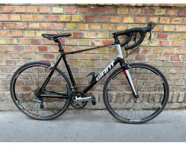 Giant Defy 5 országúti kerékpár L méret (185–195 cm) országúti